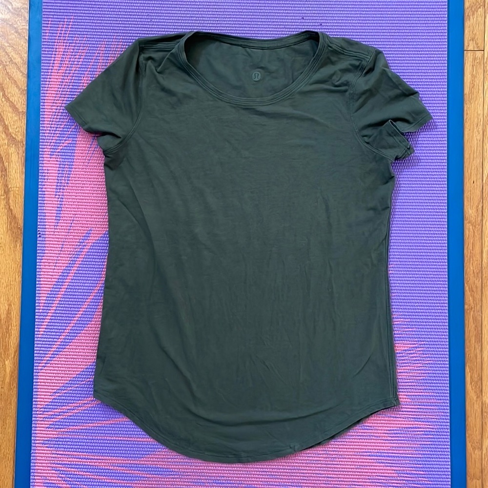 Lululemon Short sleeve